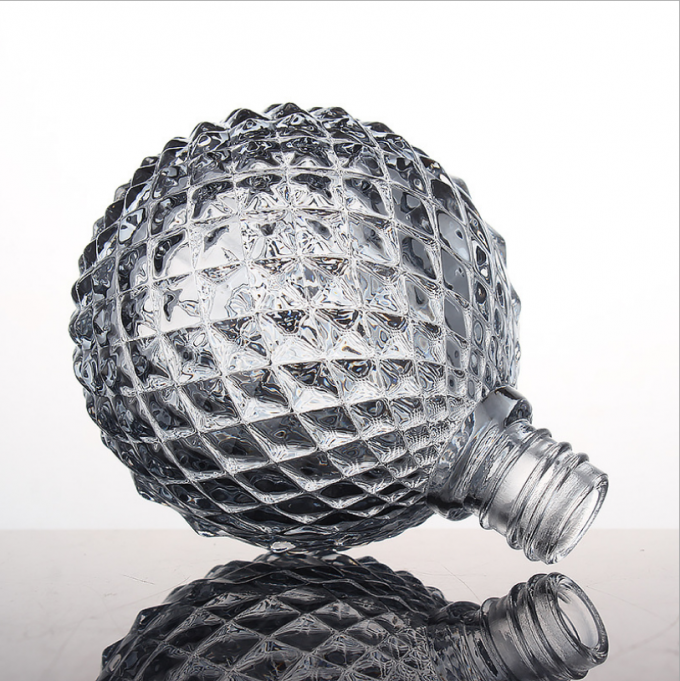 Bouteille de parfum rechargeable de vapeur légère des conteneurs 100ml de cru d'airbag cosmétique en verre de style 3